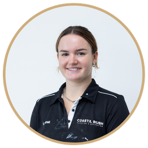 Chat - Coastal Brush Painter & Decorator